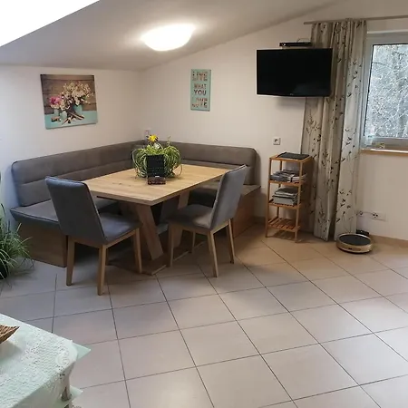 Mair * インスブルック